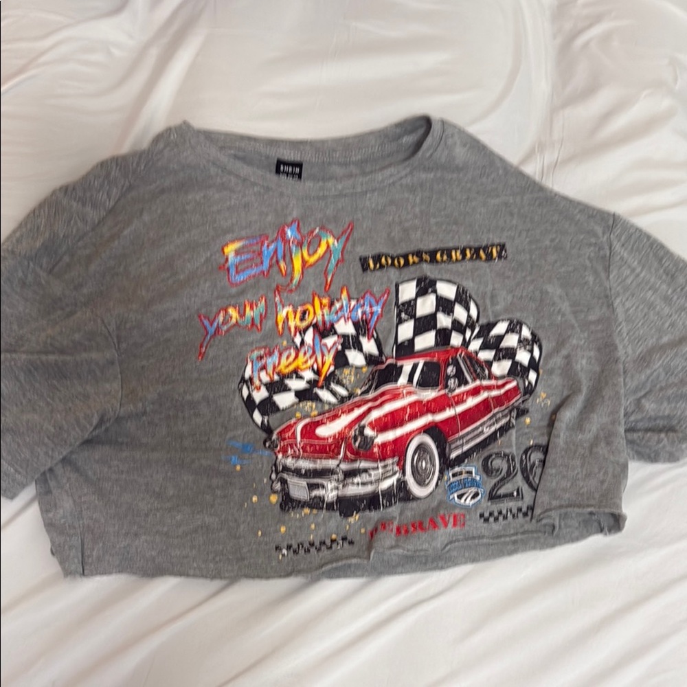 SHEIN Gray and Red Racing Graphic Short Sleeve Tee